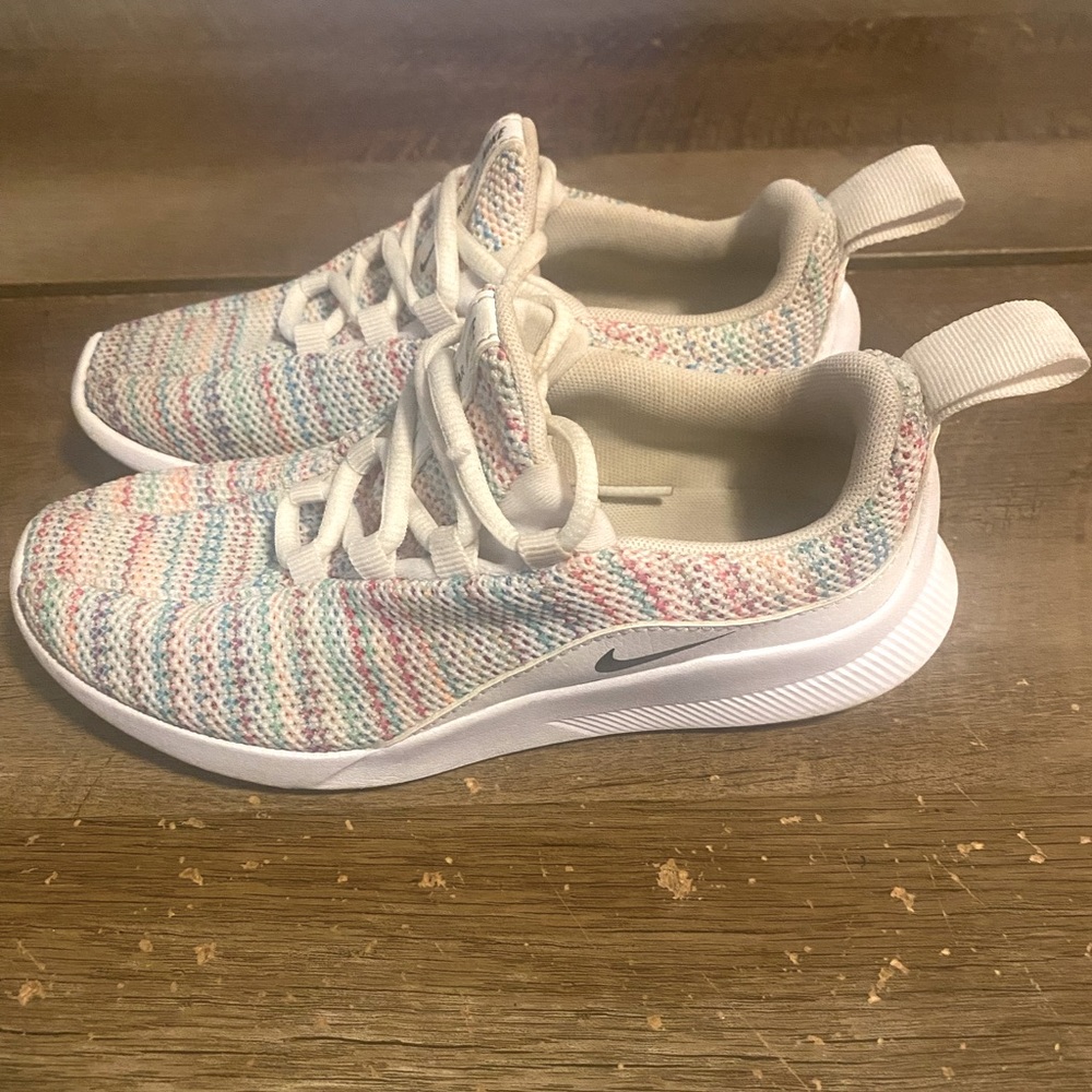 Girls Nike Sneakers